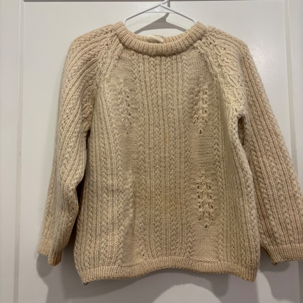 Vintage Chunky Cable Knit Wool Sweater Cream Beige Pointelle Tree Pattern Raglan